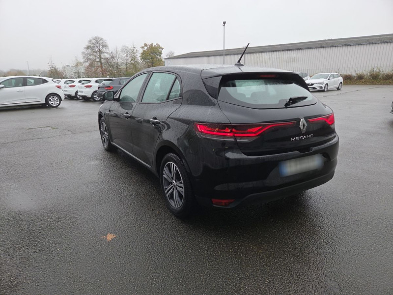 Photo 3 de l'offre de Renault Mégane Berline (4) evolution Blue dCi 115 à 14490€ chez Carlyss automobiles Vitré