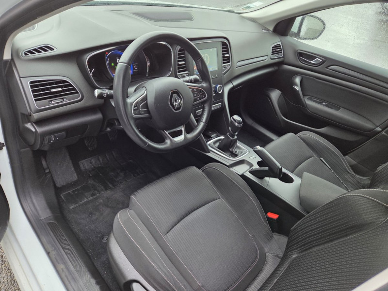 Photo 7 de l'offre de Renault Mégane Estate (4) Business Blue dCi 115 à 11990€ chez Carlyss automobiles Vitré