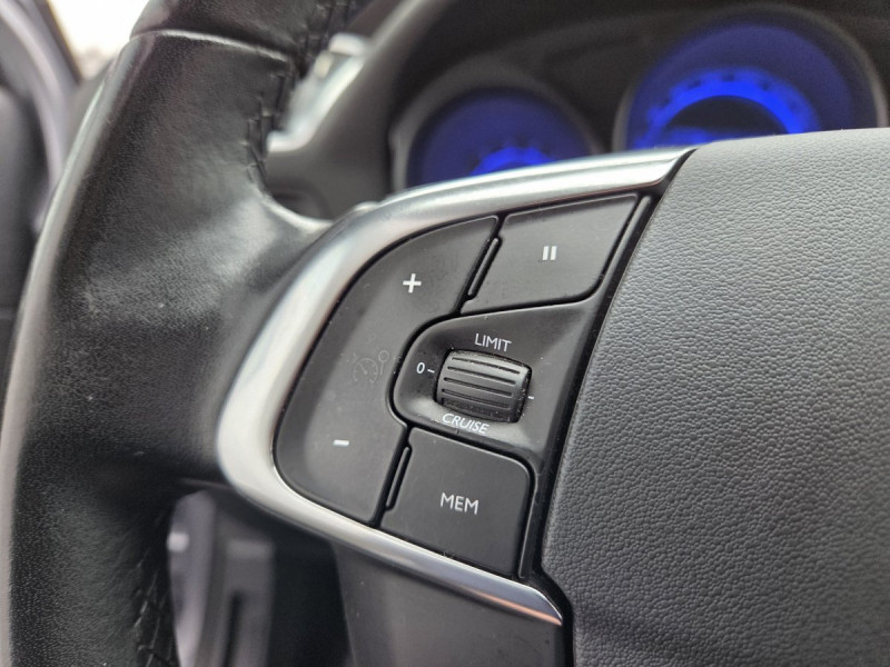 Photo 10 de l'offre de CITROEN C4 (2) BlueHDi 100 S&S BVM 86g Mill Business à 11990€ chez Carlyss automobiles Vitré