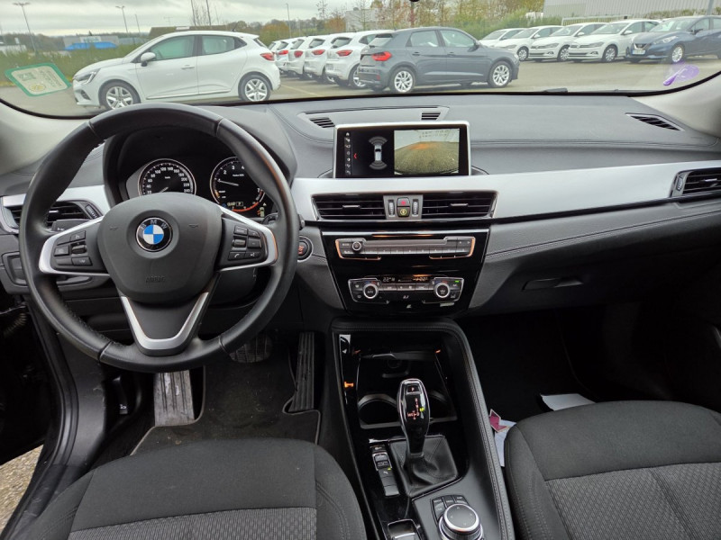 Photo 8 de l'offre de BMW X2 sDrive18i Lounge DKG7 à 25390€ chez Carlyss automobiles Vitré