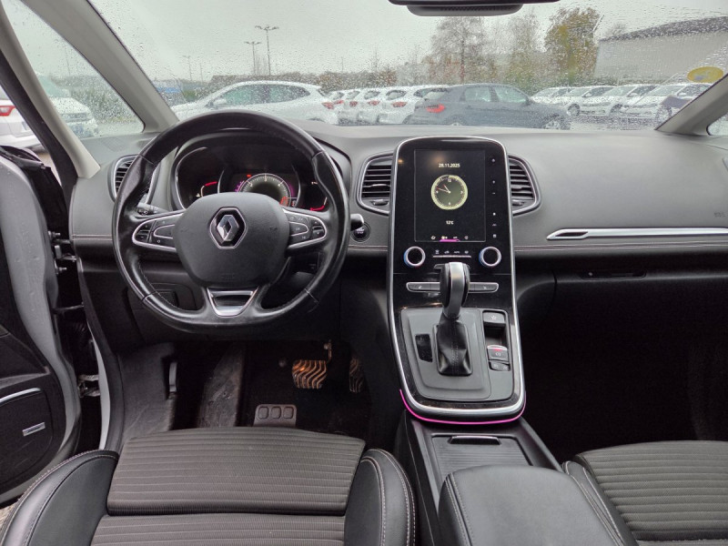 Photo 12 de l'offre de Renault Scénic (4) Intens Energy dCi 110 EDC à 13990€ chez Carlyss automobiles Vitré
