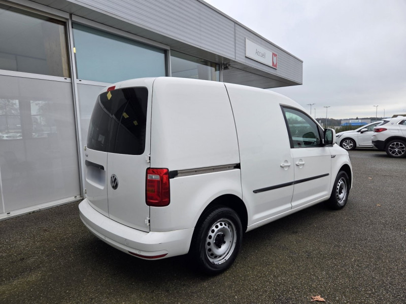 Photo 4 de l'offre de Volkswagen Caddy Van (4) 2.0 TDI 102 Business Line Plus à 13490€ chez Carlyss automobiles Vitré