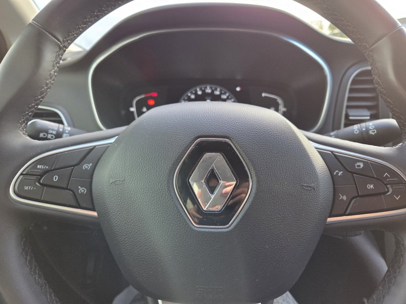 Photo 8 de l'offre de Renault Mégane Estate (4) Business Blue dCi 115 à 12490€ chez Carlyss automobiles Vitré