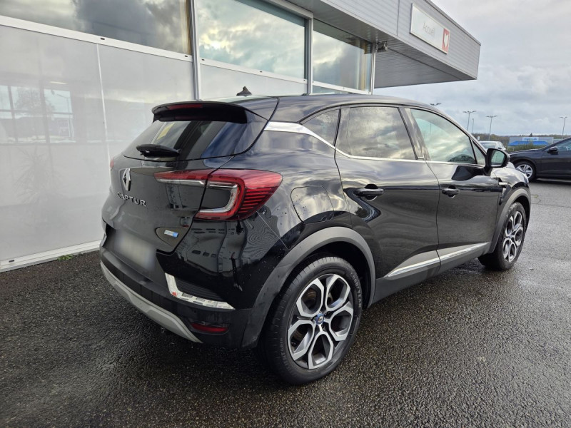 Photo 4 de l'offre de Renault Captur (2) Intens E-Tech hybride recharg 160 - 21 à 15990€ chez Carlyss automobiles Vitré