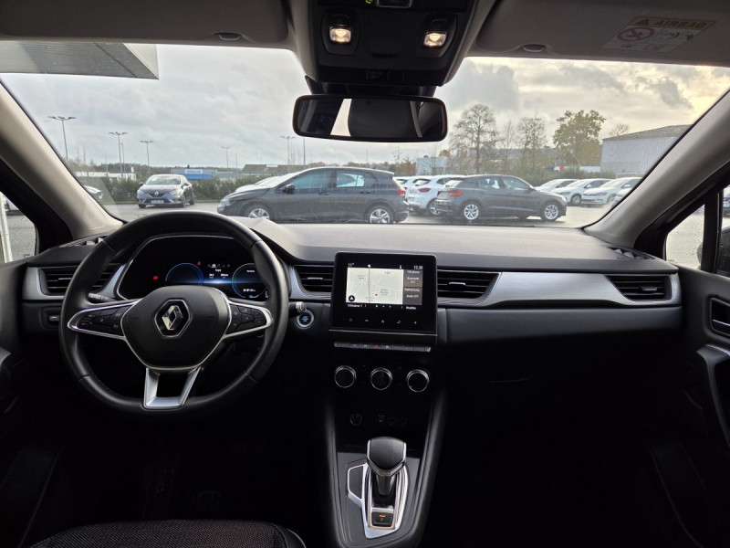 Photo 8 de l'offre de Renault Captur (2) Intens E-Tech hybride recharg 160 - 21 à 15990€ chez Carlyss automobiles Vitré