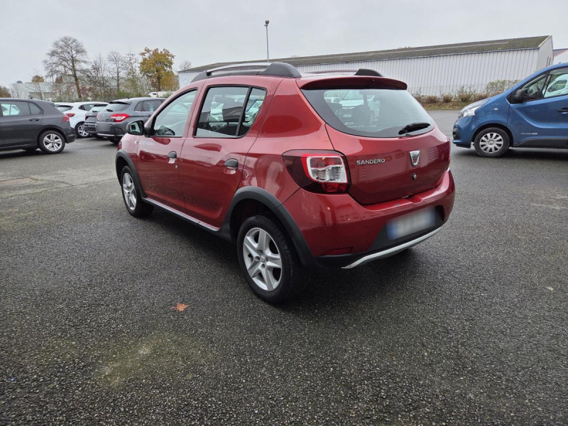 Photo 4 de l'offre de Dacia Sandero (2) Stepway Ambiance dCi 90 à 8290€ chez Carlyss automobiles Vitré