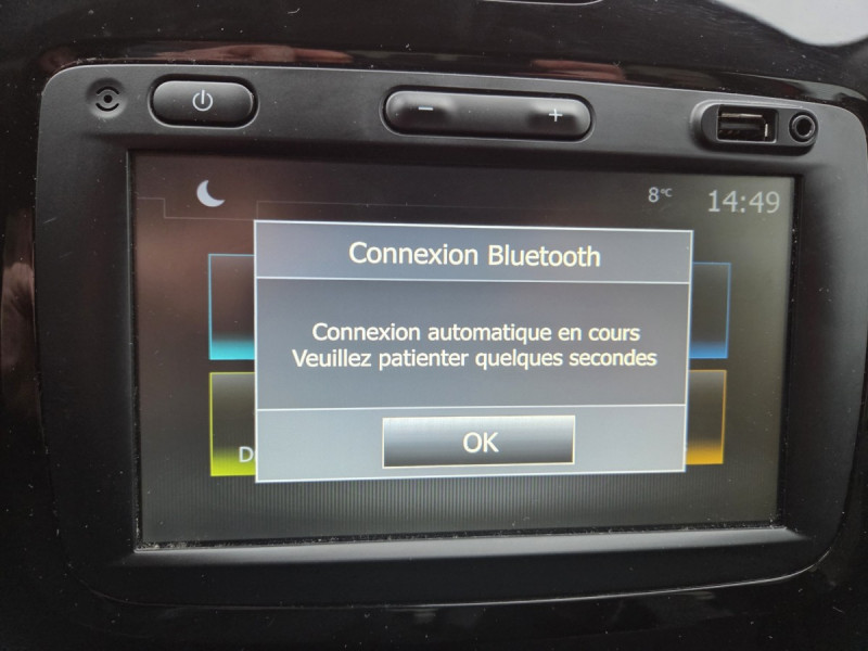 Photo 12 de l'offre de RENAULT Captur Intens dCi 90 à 10490€ chez Carlyss automobiles Vitré