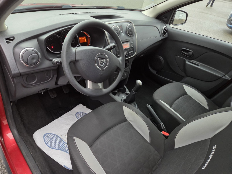 Photo 6 de l'offre de Dacia Sandero (2) Stepway Ambiance dCi 90 à 8290€ chez Carlyss automobiles Vitré