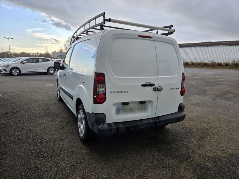 Photo 5 de l'offre de Peugeot Partner (2) 10408 euros HT 1.6 BLUEHDI 100 STANDARD PREMIUM PACK à 12490€ chez Carlyss automobiles Vitré