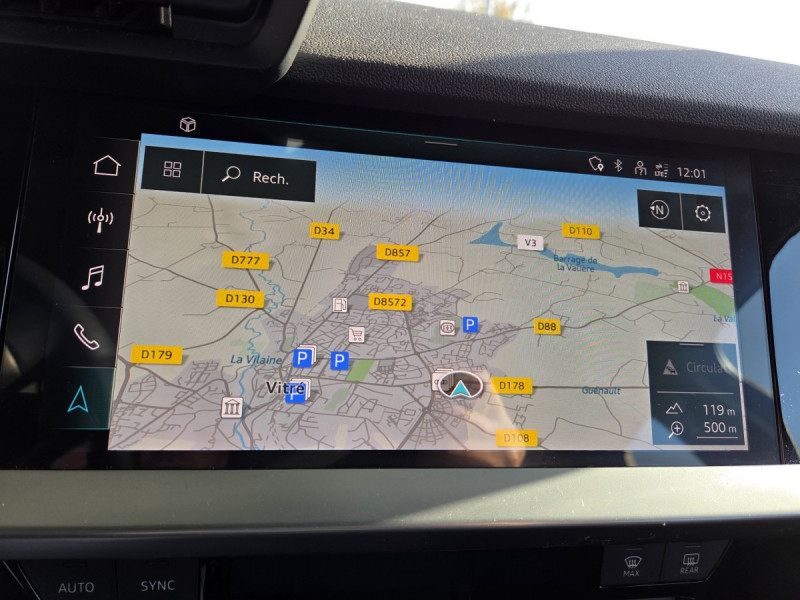 Photo 12 de l'offre de Audi A3 Sportback (4) 30 TDI 116 S Tronic Business Line à 23990€ chez Carlyss automobiles Vitré