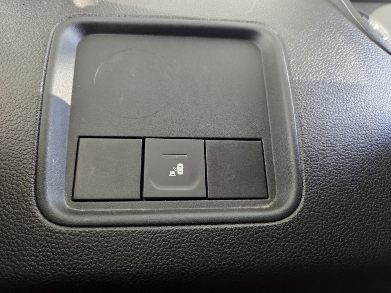 Photo 21 de l'offre de DACIA Duster (2) Journey TCe 150 EDC 4x2 à 21490€ chez Carlyss automobiles Vitré