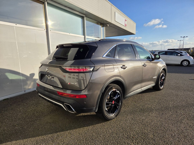 Photo 4 de l'offre de DS DS 7 Crossback BlueHDi 180 Automatique PERFORM Line à 23490€ chez Carlyss automobiles Vitré