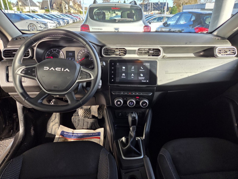 Photo 14 de l'offre de DACIA Duster (2) Journey TCe 150 EDC 4x2 à 21490€ chez Carlyss automobiles Vitré