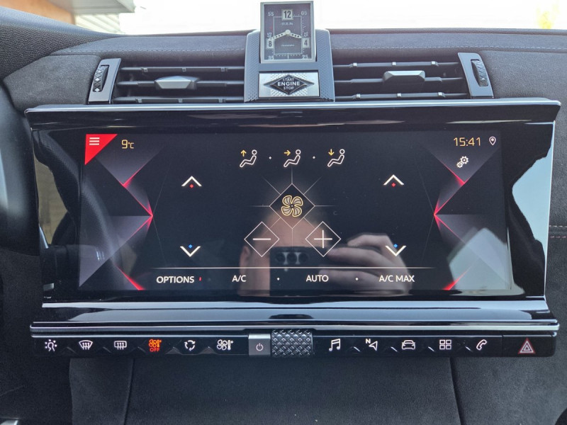 Photo 17 de l'offre de DS DS 7 Crossback BlueHDi 180 Automatique PERFORM Line à 23490€ chez Carlyss automobiles Vitré