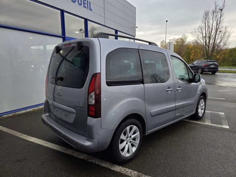 Photo 4 de l'offre de Peugeot Partner Tepee (2) 1.6 BlueHDi 120 S&S Outdoor à 12790€ chez Carlyss automobiles Vitré