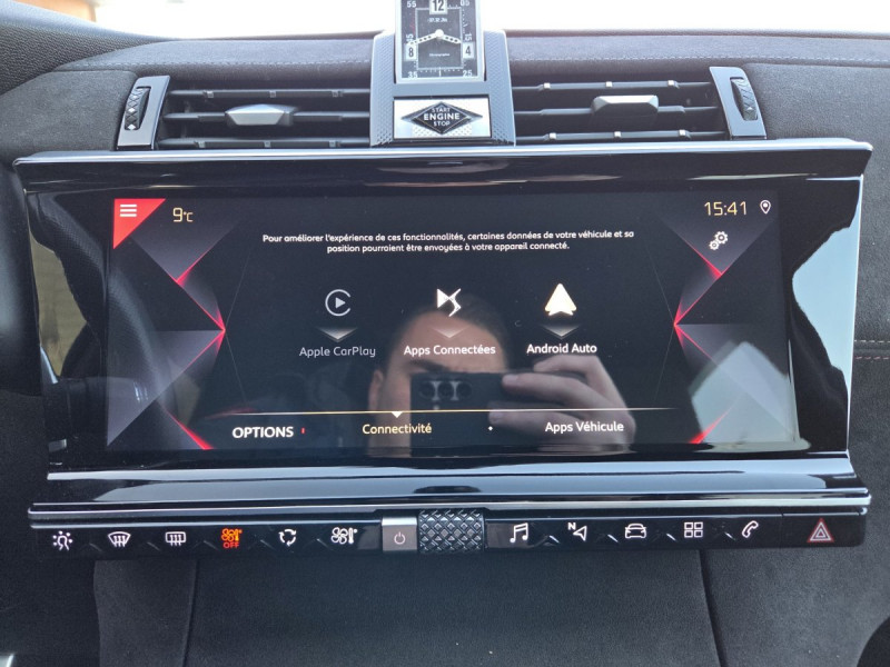 Photo 12 de l'offre de DS DS 7 Crossback BlueHDi 180 Automatique PERFORM Line à 23490€ chez Carlyss automobiles Vitré