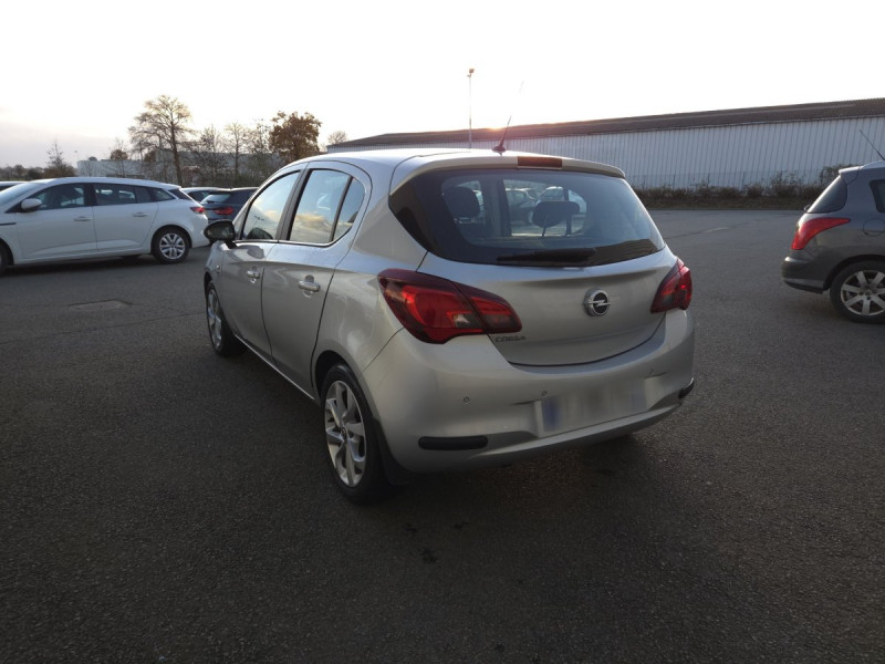 Photo 4 de l'offre de Opel Corsa (5) 1.4 90CH DESIGN 120 ANS à 9990€ chez Carlyss automobiles Vitré