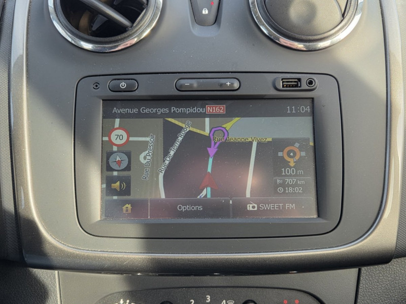 Photo 10 de l'offre de Dacia Sandero (2) Stepway Prestige TCe 90 E6 à 9990€ chez Carlyss automobiles Vitré