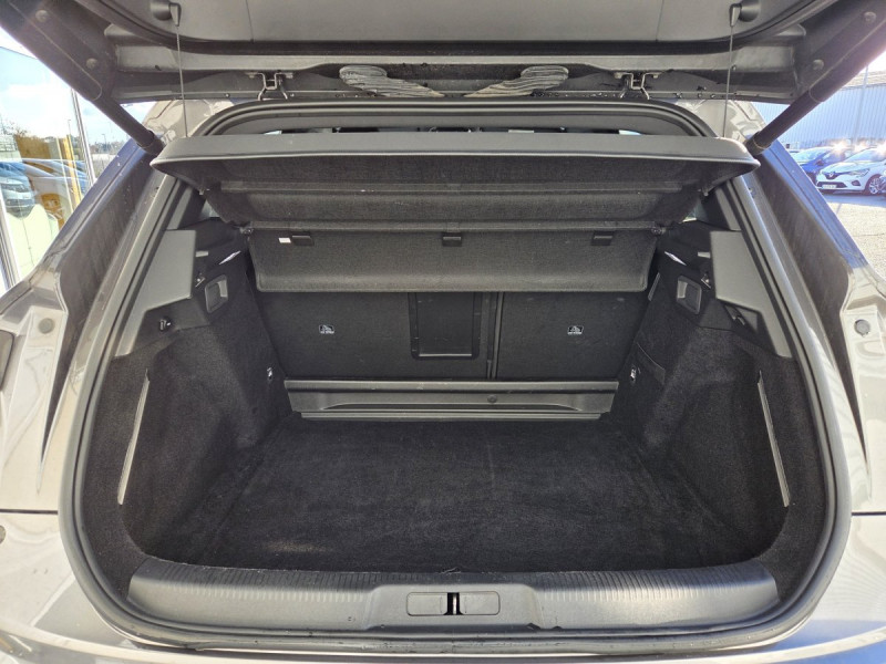 Photo 25 de l'offre de DS DS 7 Crossback BlueHDi 180 Automatique PERFORM Line à 23490€ chez Carlyss automobiles Vitré