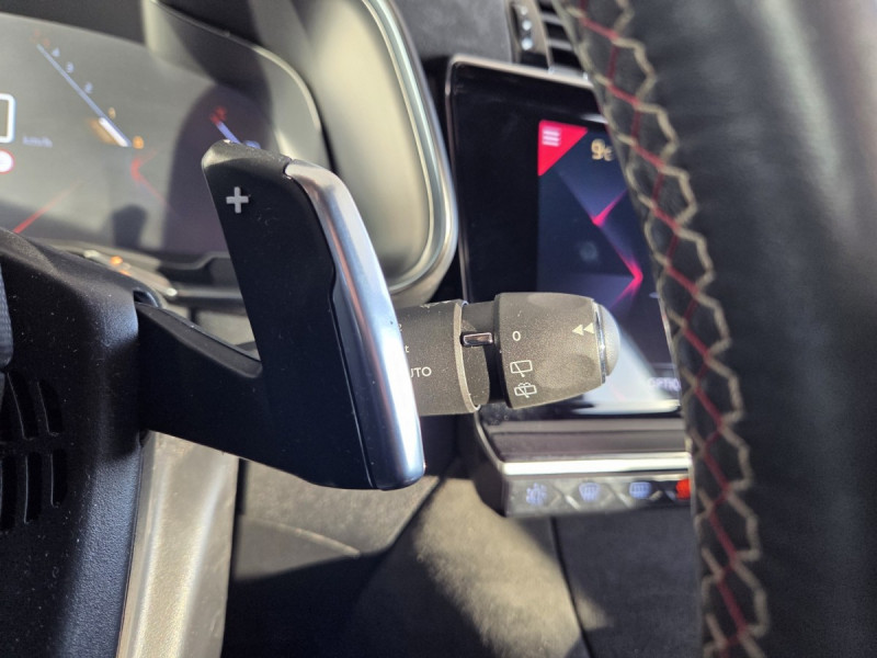 Photo 23 de l'offre de DS DS 7 Crossback BlueHDi 180 Automatique PERFORM Line à 23490€ chez Carlyss automobiles Vitré