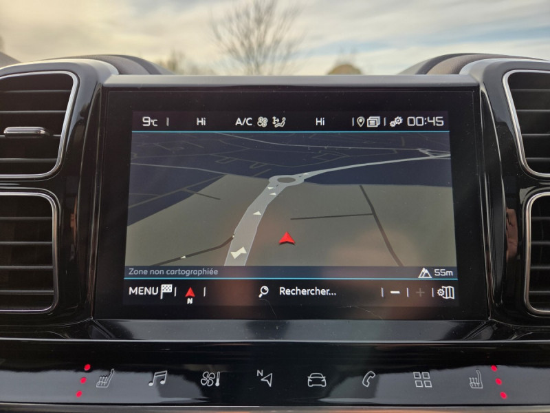 Photo 12 de l'offre de CITROEN C5 Aircross BlueHDi 180 S&S EAT8 Shine à 22490€ chez Carlyss automobiles Vitré