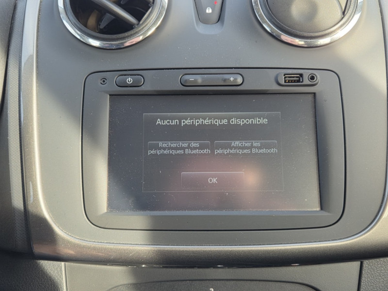 Photo 8 de l'offre de Dacia Sandero (2) Stepway Prestige TCe 90 E6 à 9990€ chez Carlyss automobiles Vitré