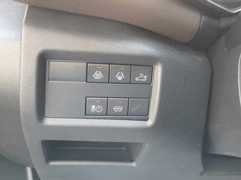 Photo 19 de l'offre de CITROEN C5 Aircross BlueHDi 180 S&S EAT8 Shine à 22490€ chez Carlyss automobiles Vitré