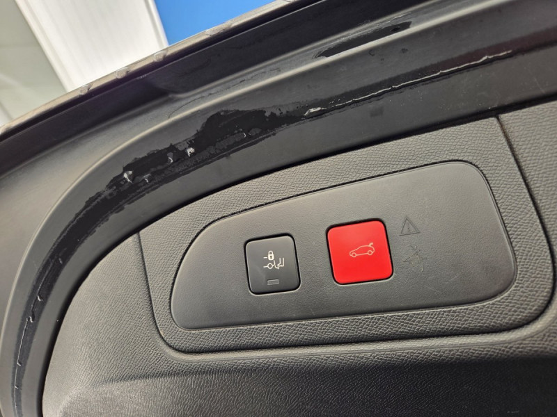 Photo 24 de l'offre de DS DS 7 Crossback BlueHDi 180 Automatique PERFORM Line à 23490€ chez Carlyss automobiles Vitré