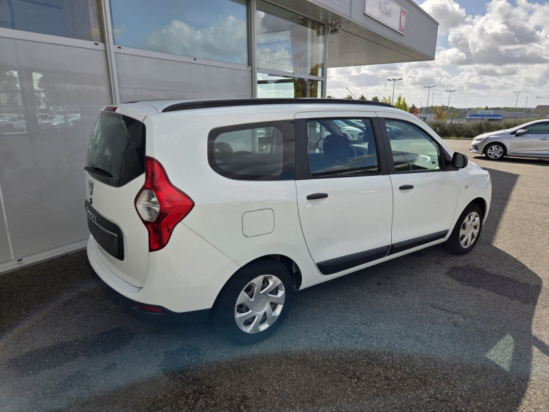 Photo 4 de l'offre de Dacia Lodgy 7 Places Essentiel Blue dCi 95 à 13990€ chez Carlyss automobiles Vitré
