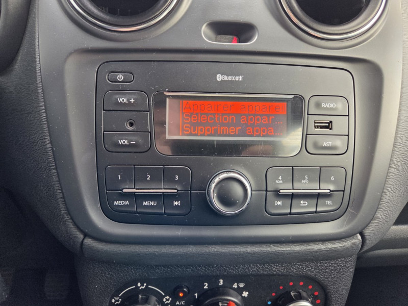 Photo 12 de l'offre de Dacia Lodgy 7 Places Essentiel Blue dCi 95 à 13990€ chez Carlyss automobiles Vitré