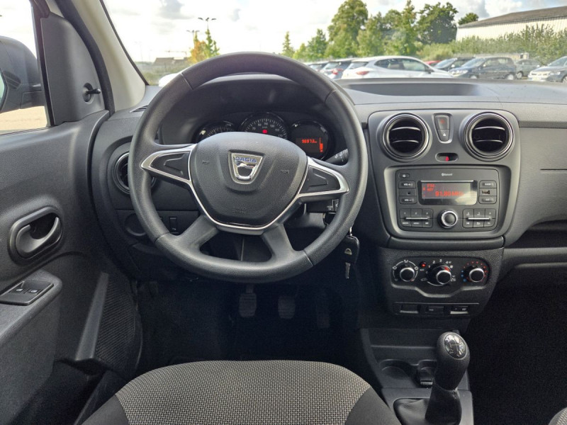 Photo 5 de l'offre de Dacia Lodgy 7 Places Essentiel Blue dCi 95 à 13990€ chez Carlyss automobiles Vitré