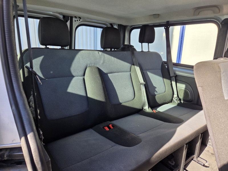 Photo 7 de l'offre de Opel Vivaro (2) 1.6 CDTI 125 ECO S/S 2.9 L2H1 PACK CLIM+ à 15990€ chez Carlyss automobiles Vitré