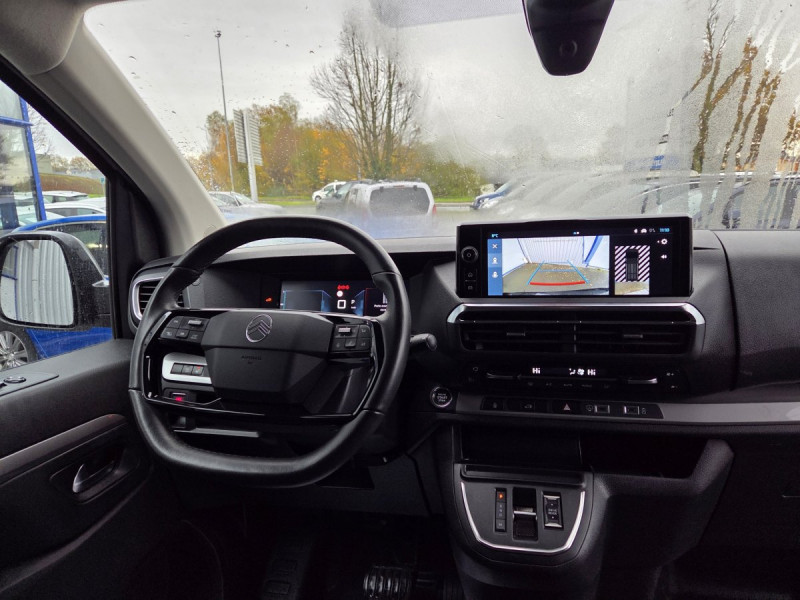 Photo 4 de l'offre de Citroën Jumpy (3) 22075 euros HT Taille M BHDi 145 EAT8 PACK PREM CONNECT à 26490€ chez Carlyss automobiles Vitré