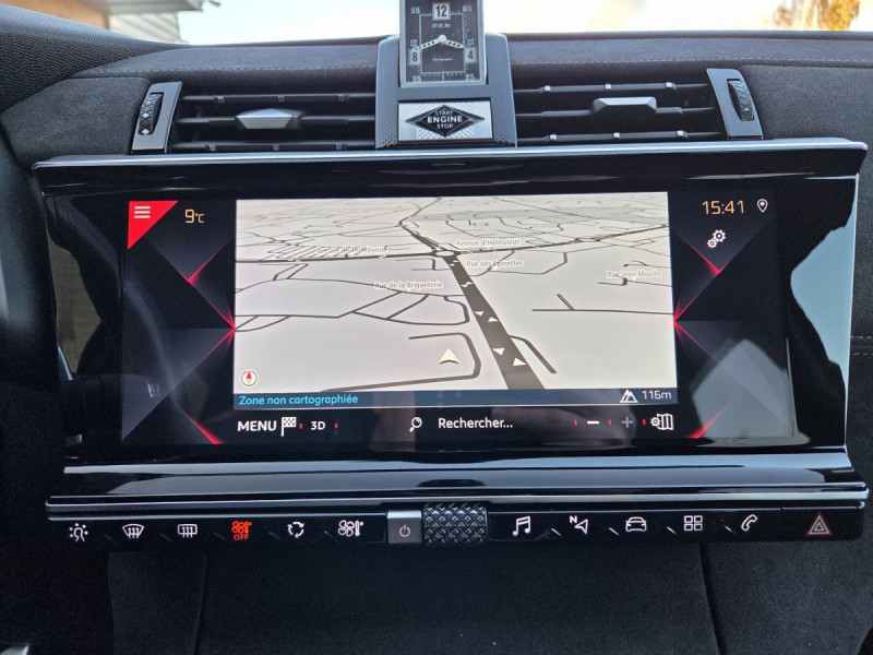 Photo 14 de l'offre de DS DS 7 Crossback BlueHDi 180 Automatique PERFORM Line à 23490€ chez Carlyss automobiles Vitré