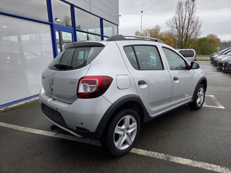 Photo 4 de l'offre de Dacia Sandero (2) Stepway Prestige TCe 90 à 9990€ chez Carlyss automobiles Vitré
