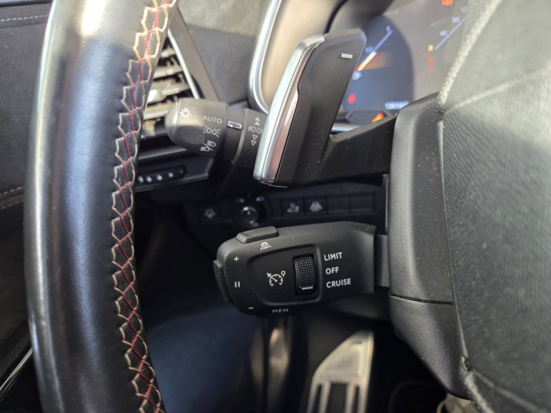 Photo 22 de l'offre de DS DS 7 Crossback BlueHDi 180 Automatique PERFORM Line à 23490€ chez Carlyss automobiles Vitré