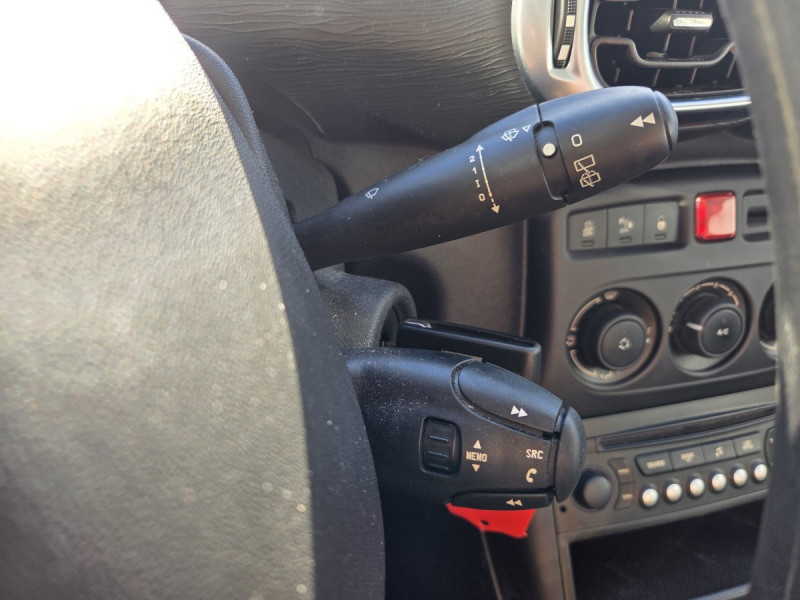 Photo 15 de l'offre de CITROEN C3 Picasso BlueHDi 100 BVM Feel Edition à 8990€ chez Carlyss automobiles Vitré