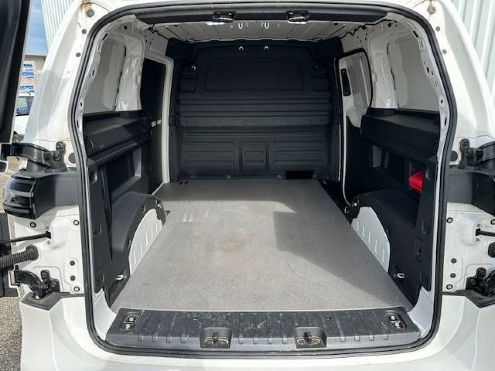 Acheter Volkswagen ID. Buzz Cargo ID. BUZZ CARGO 204 CH  4p neuf dans les concessions du Groupe Faurie