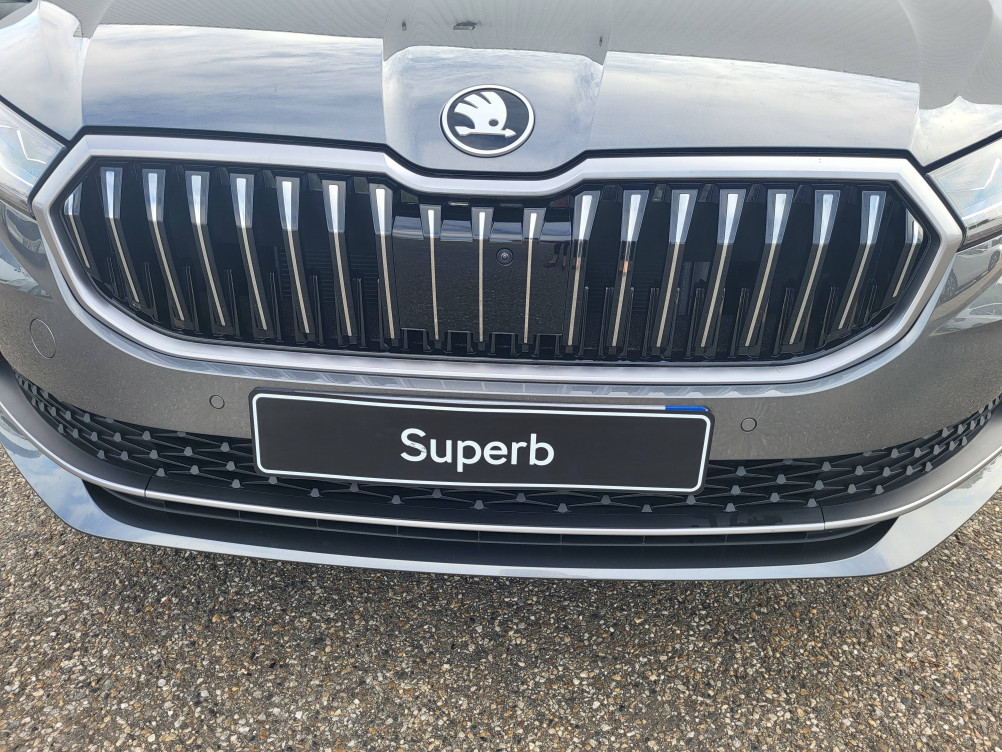 Acheter Skoda Superb Superb Berline 2.0 TDI 150 ch SCR DSG7 Laurin & Klement 5p neuf dans les concessions du Groupe Faurie