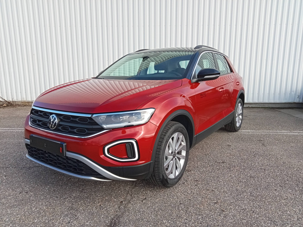 Acheter Volkswagen T-Roc T-Roc 1.5 TSI EVO2 150 Start/Stop DSG7 Life Plus 5p neuf dans les concessions du Groupe Faurie