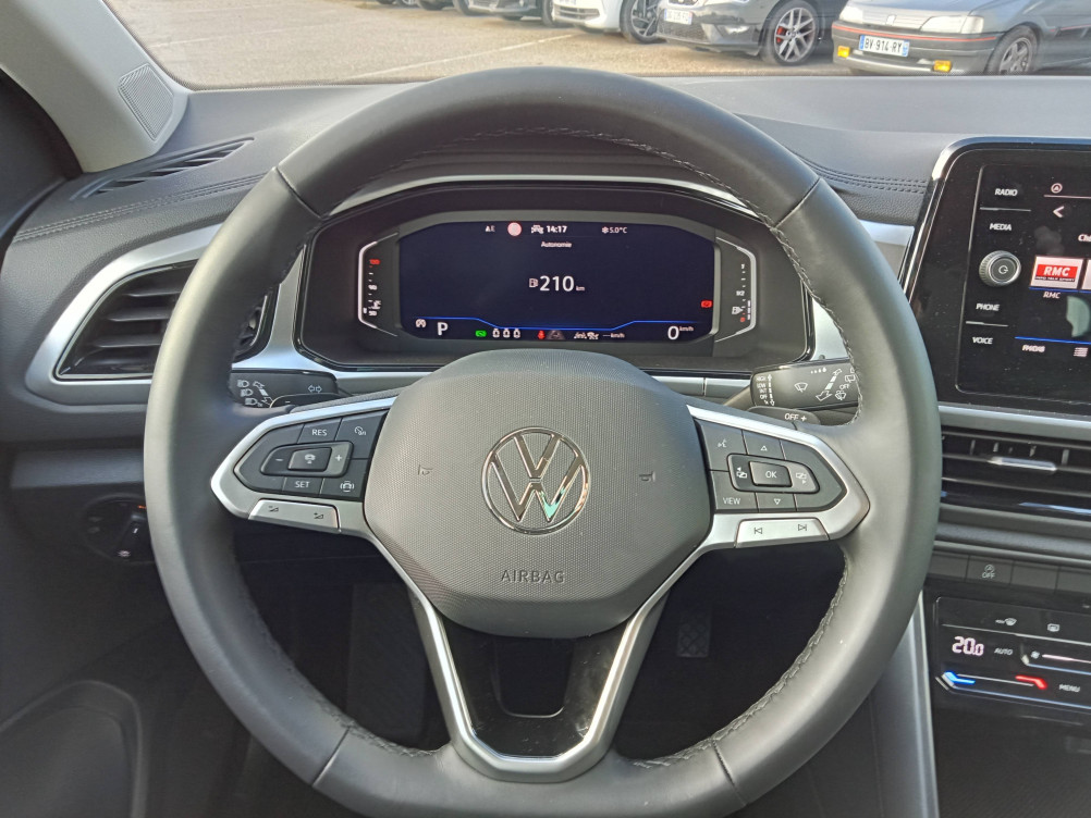 Acheter Volkswagen T-Roc T-Roc 1.5 TSI EVO2 150 Start/Stop DSG7 Life Plus 5p neuf dans les concessions du Groupe Faurie