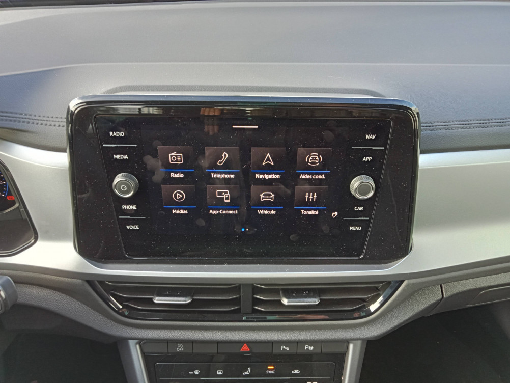 Acheter Volkswagen T-Roc T-Roc 1.5 TSI EVO2 150 Start/Stop DSG7 Life Plus 5p neuf dans les concessions du Groupe Faurie