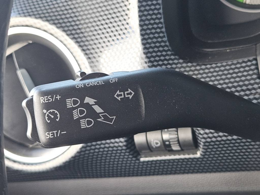 Acheter Volkswagen Up e-up! 83 Electrique Life Plus 5p occasion dans les concessions du Groupe Faurie