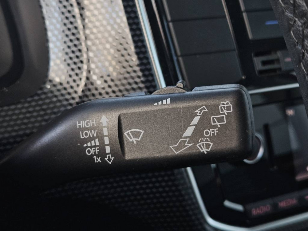 Acheter Volkswagen Up e-up! 83 Electrique Life Plus 5p occasion dans les concessions du Groupe Faurie