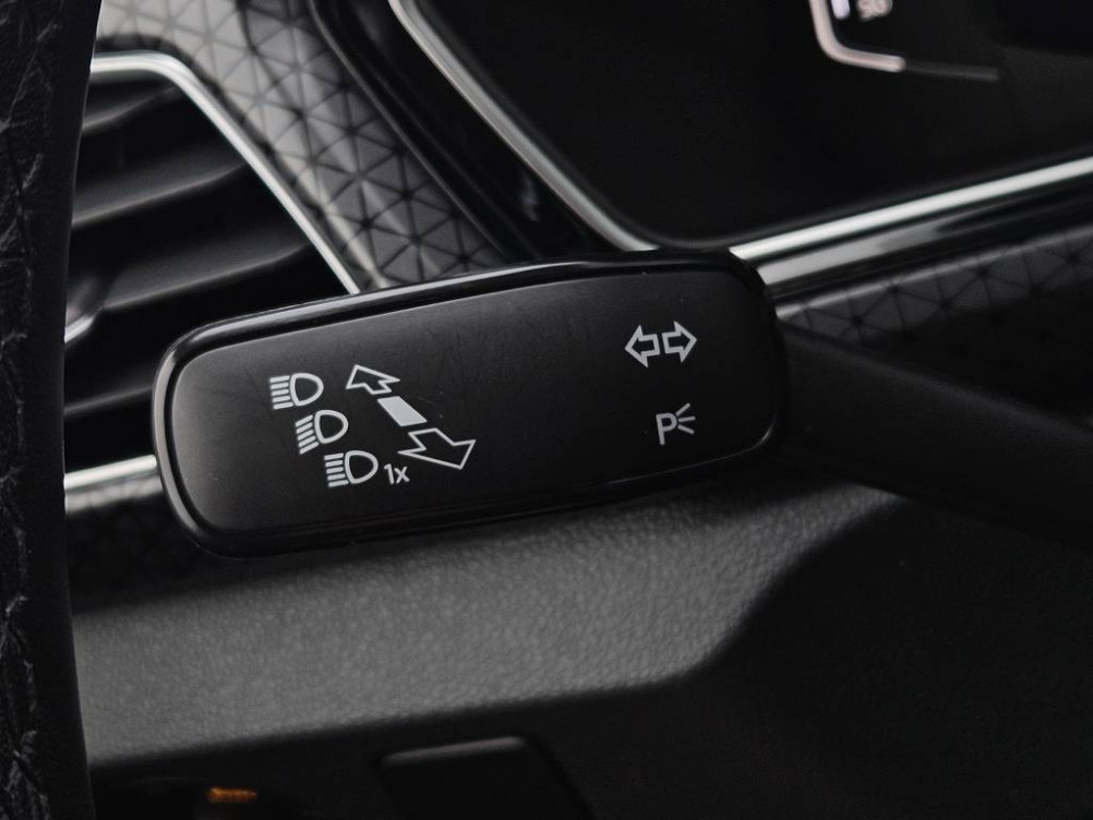 Acheter Volkswagen T-Cross T-Cross 1.0 TSI 110 Start/Stop BVM6 Carat 5p occasion dans les concessions du Groupe Faurie