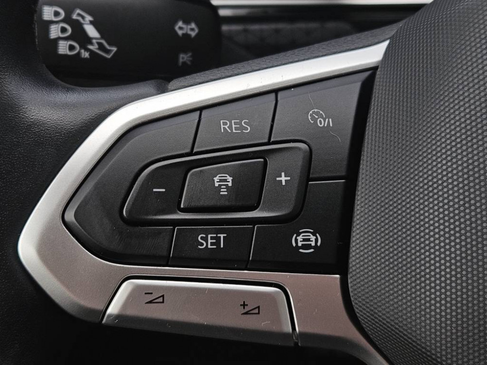 Acheter Volkswagen T-Cross T-Cross 1.0 TSI 110 Start/Stop BVM6 Carat 5p occasion dans les concessions du Groupe Faurie