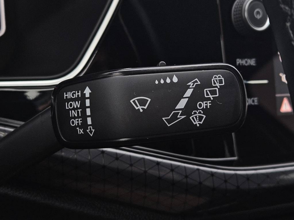 Acheter Volkswagen T-Cross T-Cross 1.0 TSI 110 Start/Stop BVM6 Carat 5p occasion dans les concessions du Groupe Faurie