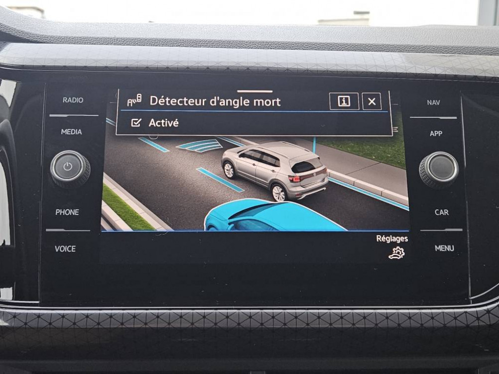 Acheter Volkswagen T-Cross T-Cross 1.0 TSI 110 Start/Stop BVM6 Carat 5p occasion dans les concessions du Groupe Faurie
