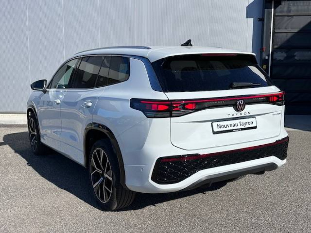 Acheter Volkswagen Tayron Tayron 1.5 eHybrid 204ch DSG6 5pl R-Line Exclusive 5p neuf dans les concessions du Groupe Faurie