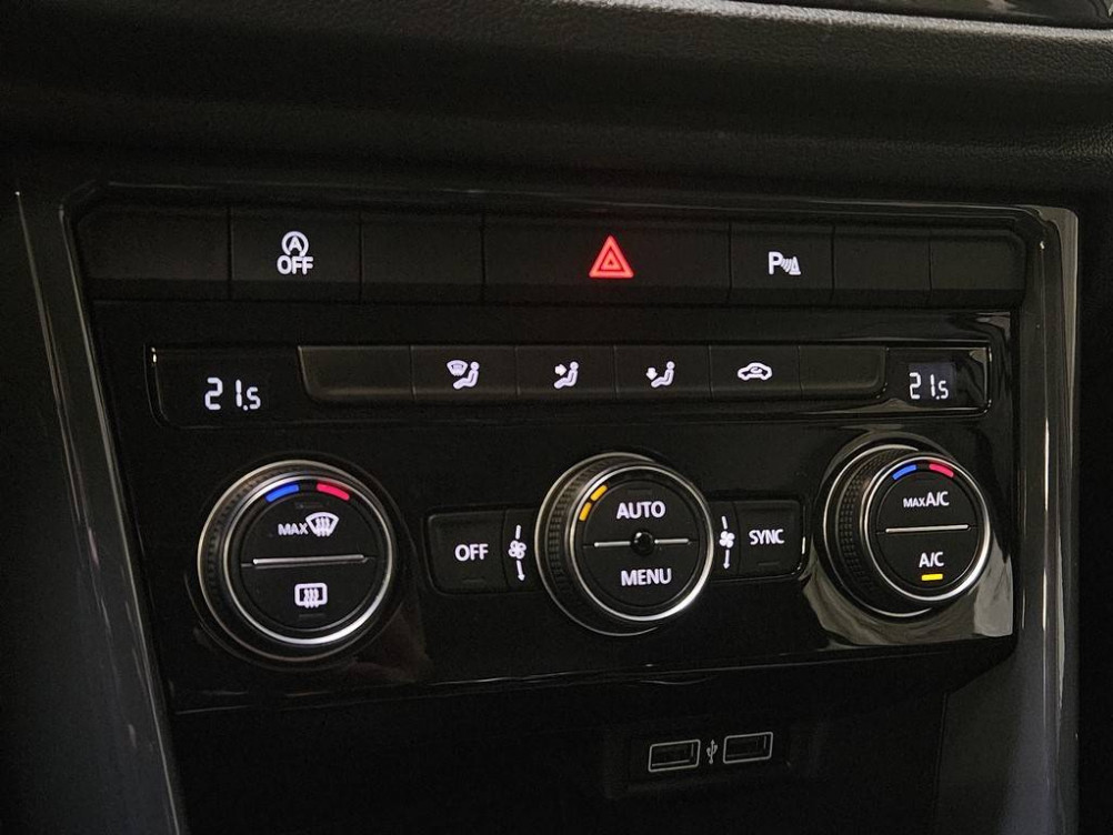 Acheter Volkswagen T-Roc T-Roc 1.5 TSI 150 EVO Start/Stop BVM6 Carat 5p occasion dans les concessions du Groupe Faurie